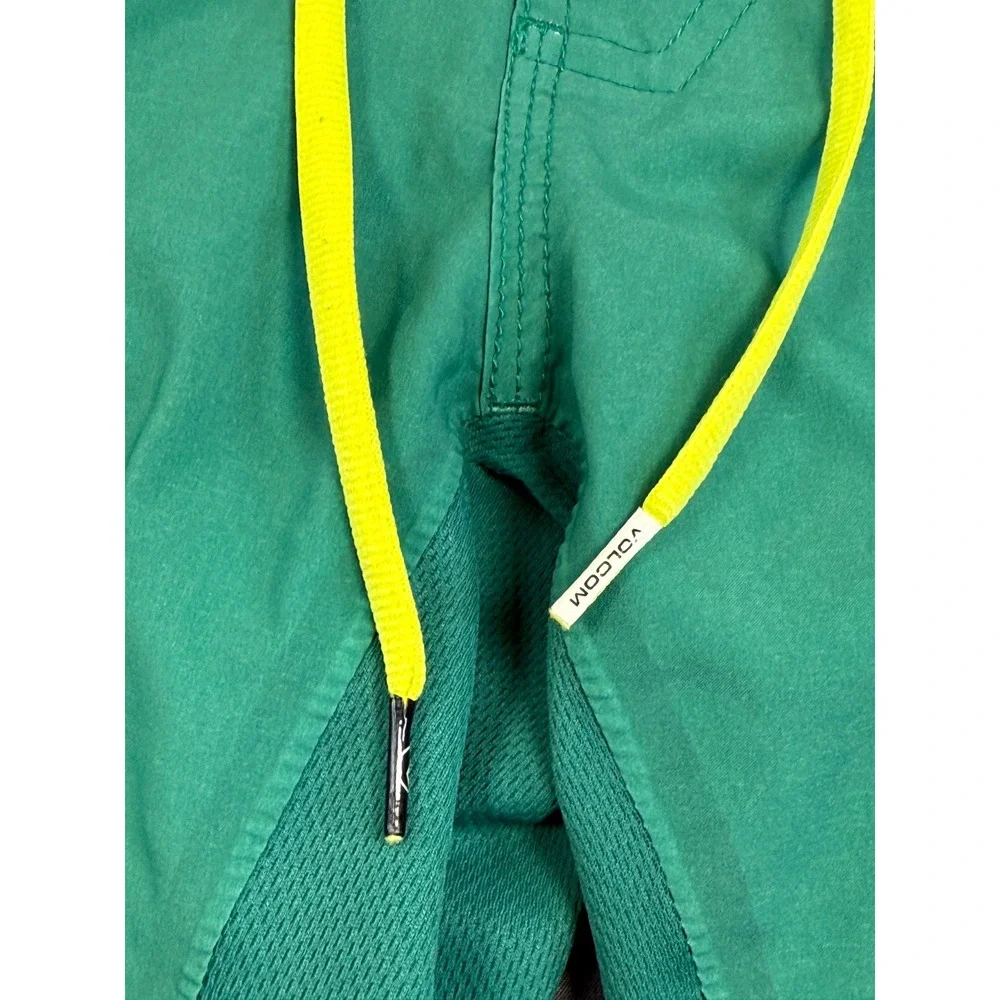 Volcom Stoney Mod-Tech 4-Way Stretch Board Shorts Teal Green Neon Yellow Mens 31